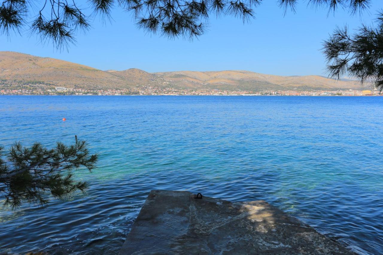Apartments By The Sea Okrug Donji, Ciovo - 12502 Okrug Gornji Dış mekan fotoğraf