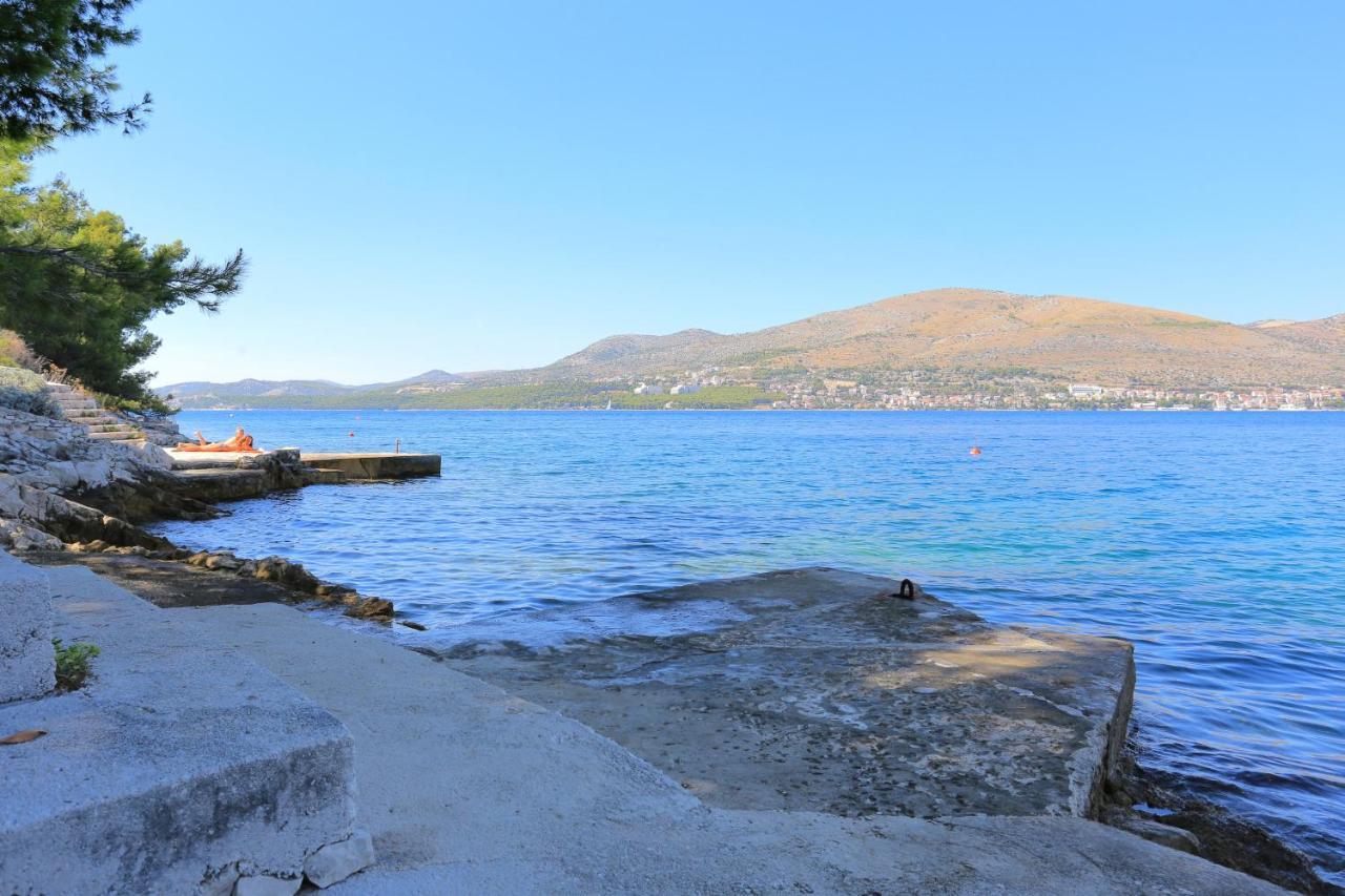 Apartments By The Sea Okrug Donji, Ciovo - 12502 Okrug Gornji Dış mekan fotoğraf